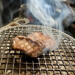 焼肉ホルモン 風土. - 焼きます、焼きます②