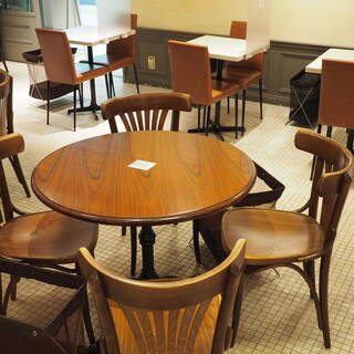 パティオ ドゥ メトロ_2