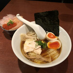 酒肴場 屯 - 青森シャモロック特製鶏そば　¥1300