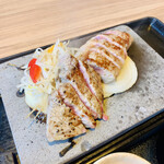 Ishiyaki Suteki Zeitomiza Wanishiten - サーロインステーキ１３０グラム