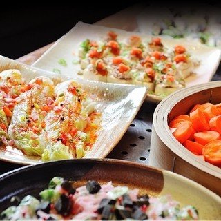 旬菜創作ビュッフェ 露菴豊川店>