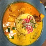 スパイスカレー パルミラ - ”日替わりカレー”と”旬の野菜カレー”