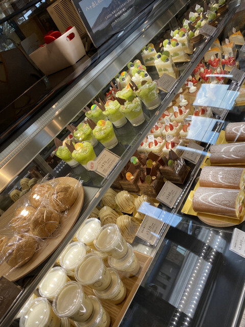 シャトレーゼ プレミアム ヤツドキ 阪急御影駅前 Chateraise Premium Yatsudoki 御影 阪急 ケーキ 食べログ シャトレーゼ プレミアム ヤツドキ 阪急御影駅前 Chateraise Premium Yatsudoki 御影 阪急 ケーキ 食べログ