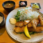 ふじ茂 - ミックスフライ定食