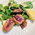 La Brianza - 鹿肉コトレッタタスマニア産粒マスタード。お肉やわらか味わい濃くとても美味しい(๑´ڡ`๑) 名残惜しくてつい小さくカットして食したのですけど、小さな一口ごと味わいしっかり楽しめて大大満足でした☆