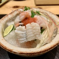 玄水 - 鱧の湯引き　梅肉シャーベットソース
