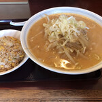 らーめん亭 - みそラーメン&チャーハンセット1000円