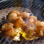 Shichirin Yakiniku Wakabaya - マルチョウ。まさしくホルモン焼の醍醐味。