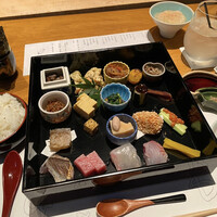 河文 - 料理長おすすめ『彩り御膳』☆
