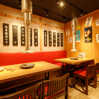 レトロ大衆酒場空間で宴会＆お食事を