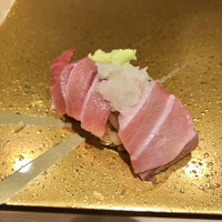 梅田 鮨 よこ田 - 中トロ