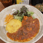 SPICY CURRY 魯珈 - 