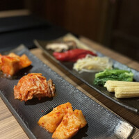 焼肉牛匠 新 - 