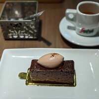 ダルマット 六本木ヒルズ店 - 