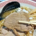 中華そば えもと - チャーシューリフト