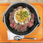 ペッパーランチ - 料理写真:お肉たっぷりビーフペッパーライスM