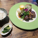 食工房　旬彩 - 蝦夷鹿肉ステーキ/ガーリックソース 2021.9月