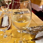 万平ホテル メインダイニングルーム - 白ワイン：椀子シャルドネ (信州上田産)