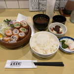 MOBU - ロールかつ 1120円
            +350円 定食（ご飯、味噌汁、小鉢、漬物）