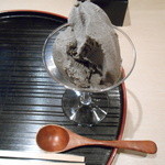 蔵喜 - 黒ゴマのアイス