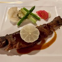 万平ホテル メインダイニングルーム - 長野県産虹噂のムニエル