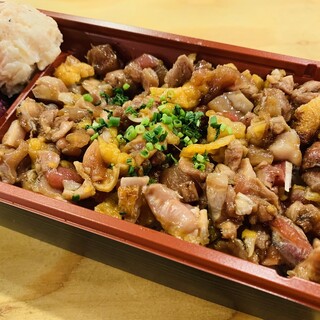 大人気！炭火グリル×米のテイクアウト！