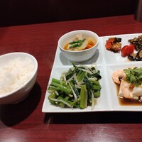 フーロン - プレートランチ