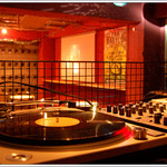 Bar Caezar - 提供：http://backyardpro.info 松山飲食店紹介サイト