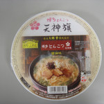 博多とんこつ 天神旗 - 天神旗のカップ麺＠2006年