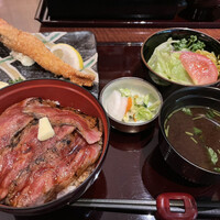 赤坂 津つ井 総本店 - 