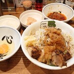 Kaminari - 雷 千葉駅前店
                        汁なしそば ミニ（150g）
                        ＋玉ネギ、エビマヨ、辛味（挽肉）、魚粉