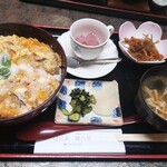 Touhachidou - 比内地鶏の親子丼 ￥1,630