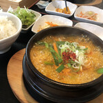 韓国料理 眞 - ホルモン定食