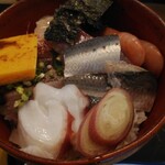 和のごはん みかづき - 刺身海鮮丼（青魚）
