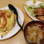 中華飯店 福寿 - 海老チャーハン＆若鶏の唐揚げ