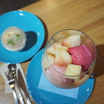 ラトリエ ドゥ ノノ - ノノパルフェペッシュ　上下分解