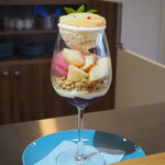 ラトリエ ドゥ ノノ - 白桃とミントのジュレ