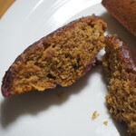 ラトリエ ドゥ ノノ - 焼き立てマドレーヌサングリア断面