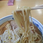 八方 - ストレートの細麺