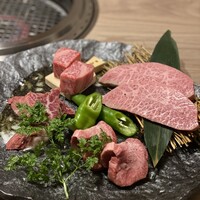 近江うし焼肉 にくTATSU 渋谷店 - 