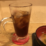 YAKITORI IZAKAYA Dining 東府 - 冷たい麦茶のサービス