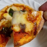 アトリエ・ド・フロマージュ - ナポリ風ピザ
