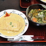 きんせいけん - かつ皿、おろしそば