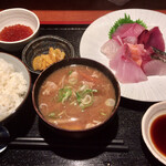 めしの助 - 刺身定食
      いくら醤油漬け