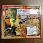 Maruetsu - しらすと鶏ごぼうご飯幕の内弁当429円