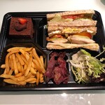 SHERATON GRAND Jakarta Gandaria City Hotel - 