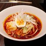 焼肉 GRANDELA - 牛骨ラーメン烈辛麺