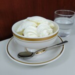 雪印パーラー 本店 - 