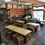 紅葉屋 - 店内（お土産処）