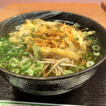 大阪だしのうどん屋 ひろひろ - かき揚げそば(¥420)